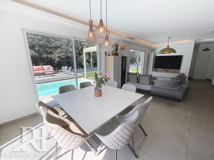 Image No.5-Maison de 4 chambres à vendre à Grasse