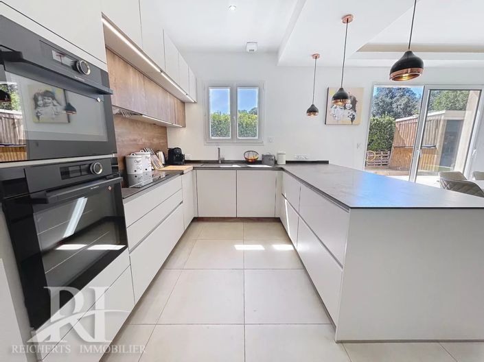 Image No.8-Maison de 4 chambres à vendre à Grasse