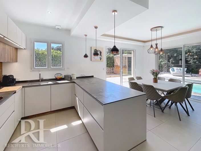 Image No.9-Maison de 4 chambres à vendre à Grasse