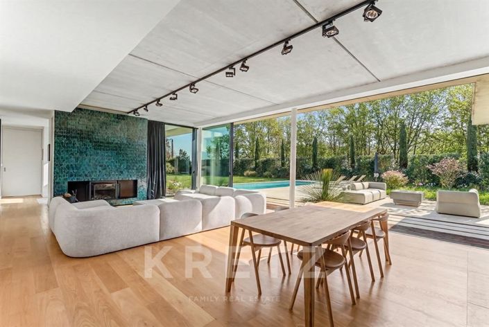 Image No.4-5 Bed Property for sale