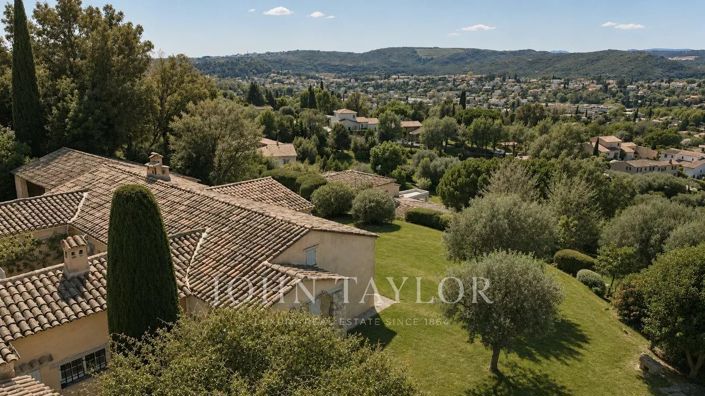 Image No.3-4 Bed House for sale