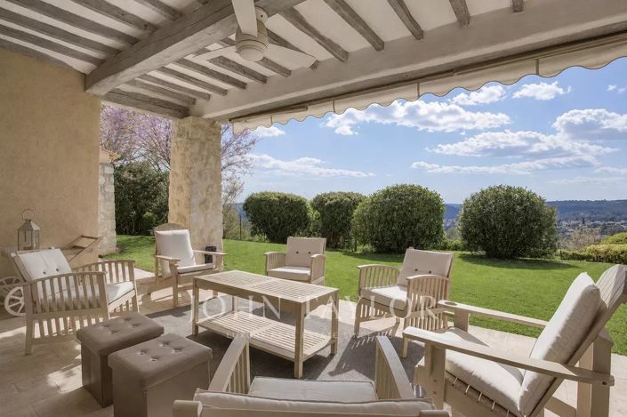 Image No.6-4 Bed House for sale