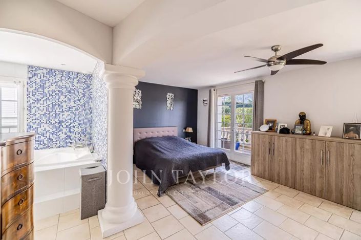 Image No.10-Maison de 4 chambres à vendre à Les Adrets-de-l'Estérel