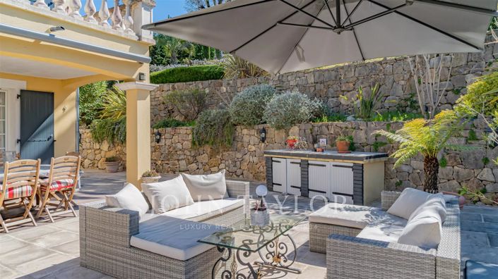 Image No.4-4 Bed House for sale