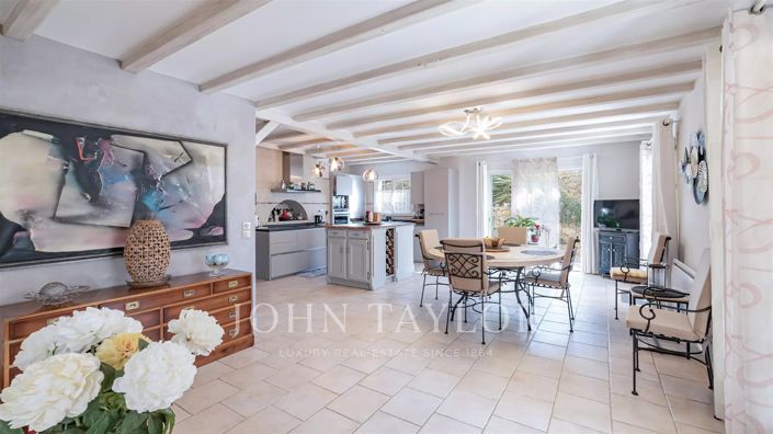 Image No.9-4 Bed House for sale