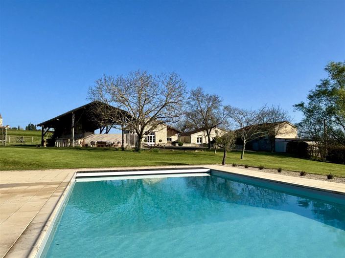 Image No.31-6 Bed House for sale