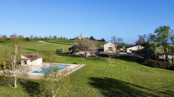 Image No.34-6 Bed House for sale