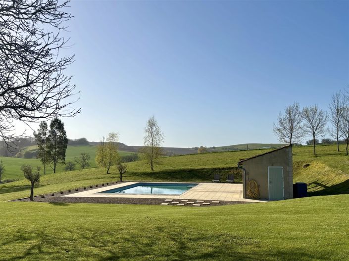 Image No.35-6 Bed House for sale