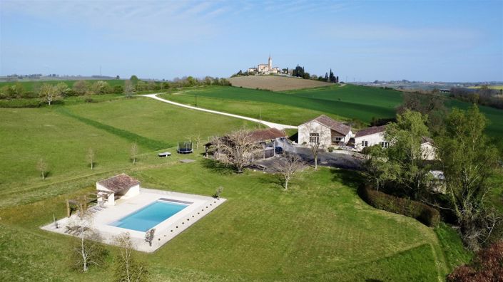 Image No.36-6 Bed House for sale