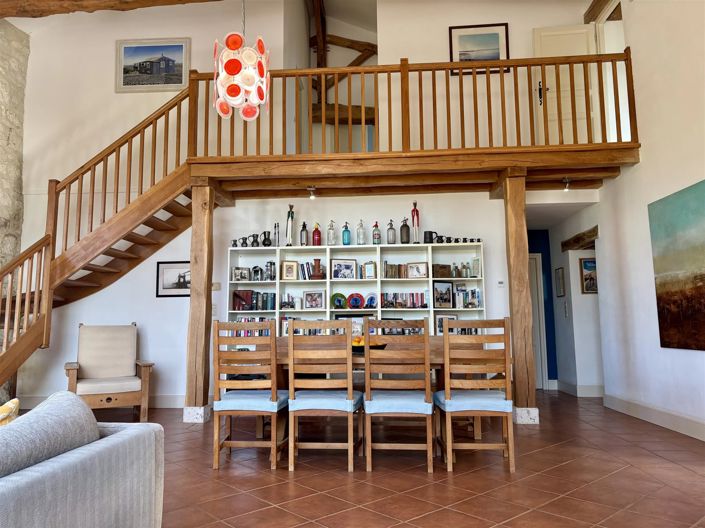 Image No.39-6 Bed House for sale