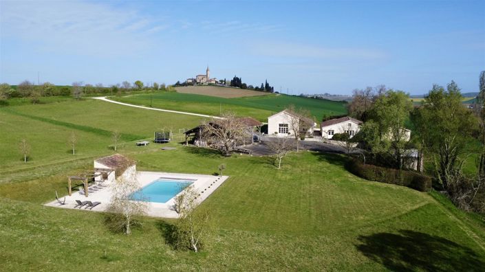 Image No.44-6 Bed House for sale