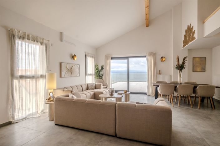 Image No.10-4 Bed Apartment for sale