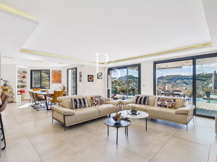Image No.4-4 Bed House for sale