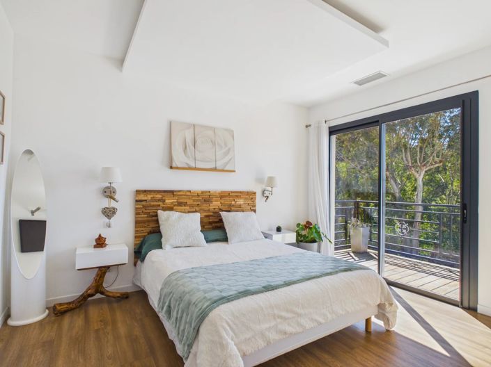 Image No.7-4 Bed House for sale