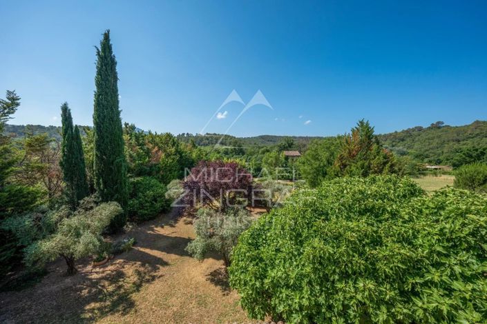 Image No.13-5 Bed House for sale