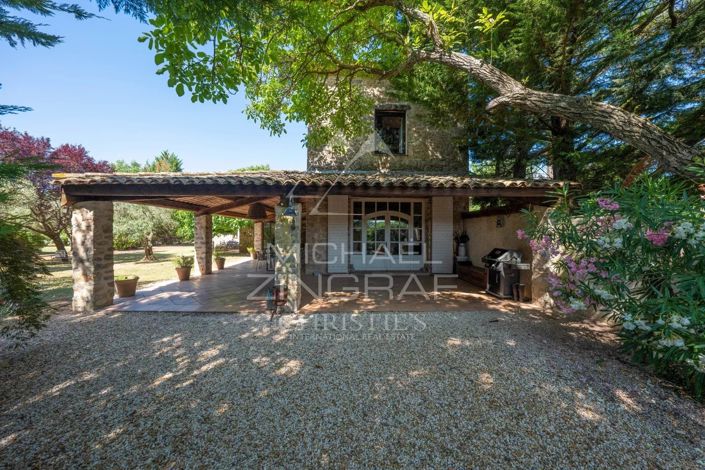 Image No.3-5 Bed House for sale