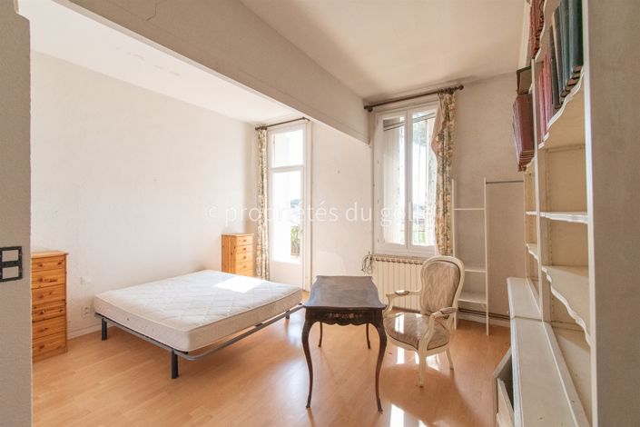 Image No.13-2 Bed House for sale