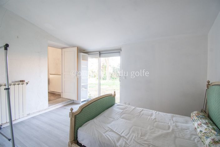 Image No.14-2 Bed House for sale