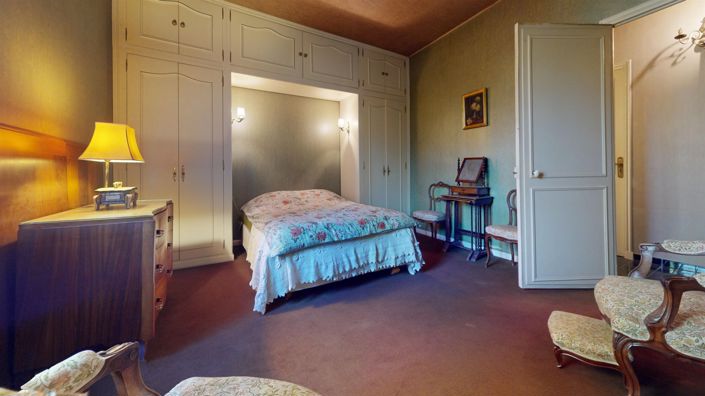 Image No.17-4 Bed House for sale