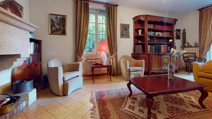 Image No.6-4 Bed House for sale