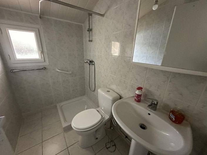 Image No.12-4 Bed House for sale