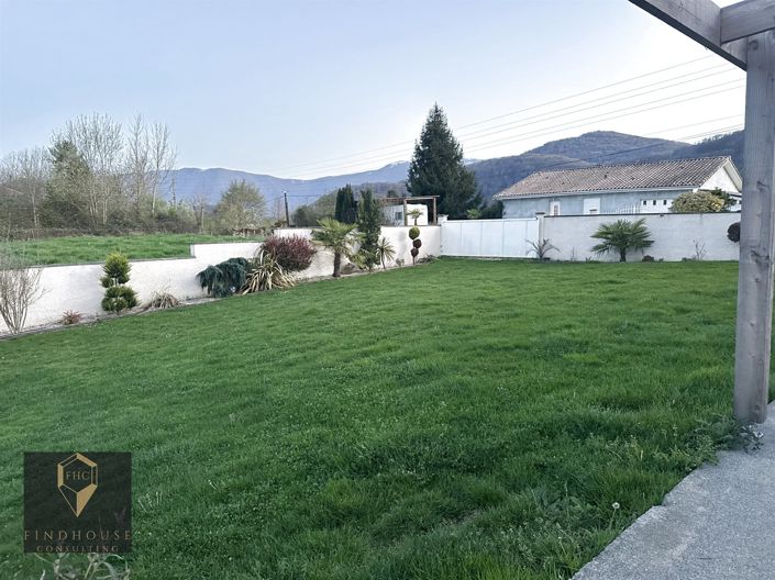 Image No.10-3 Bed House for sale