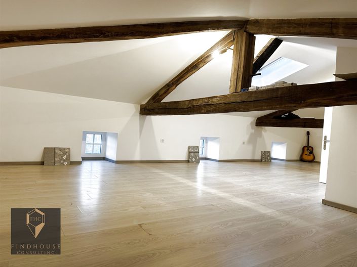 Image No.9-3 Bed House for sale