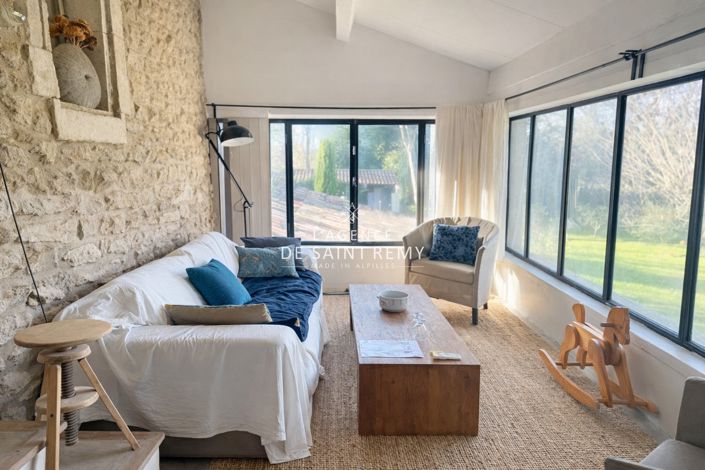 Image No.12-6 Bed House for sale