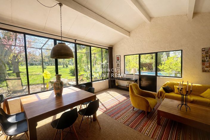 Image No.5-6 Bed House for sale