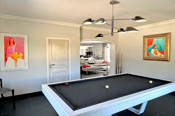 Image No.15-4 Bed House for sale