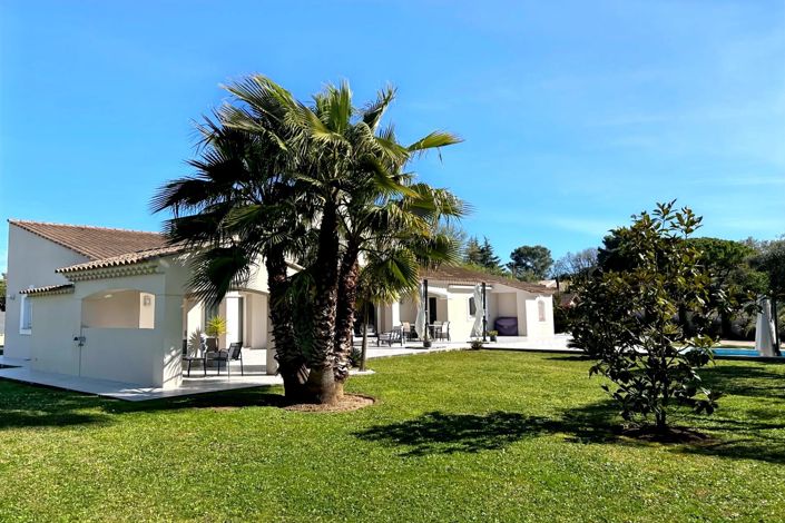 Image No.6-4 Bed House for sale