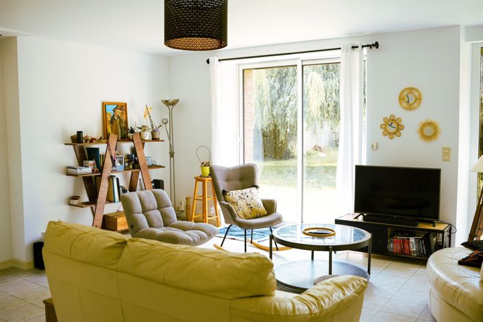 Image No.3-9 Bed House for sale