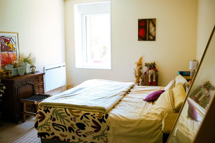 Image No.6-9 Bed House for sale