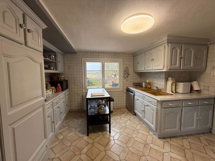 Image No.5-4 Bed House for sale