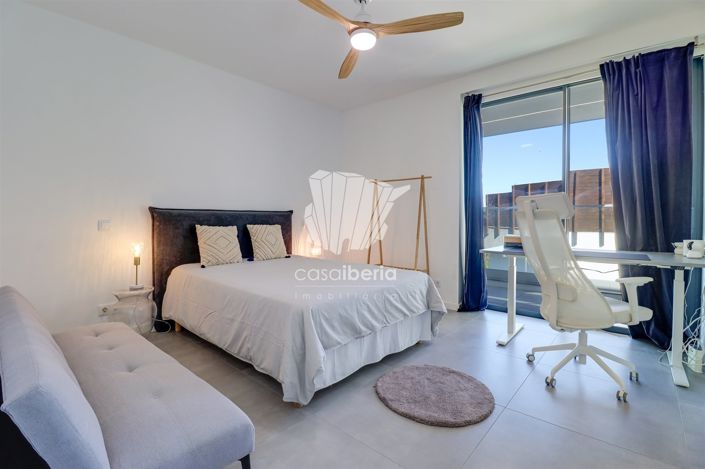 Image No.32-5 Bed House for sale