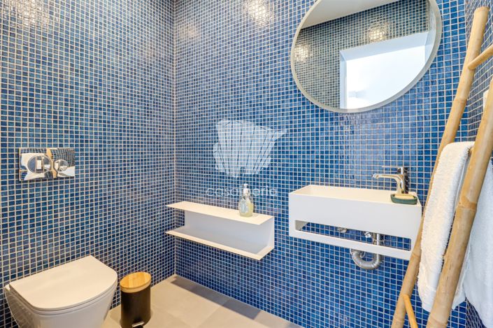 Image No.34-5 Bed House for sale