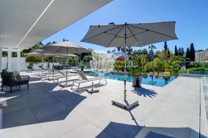 Image No.51-5 Bed House for sale