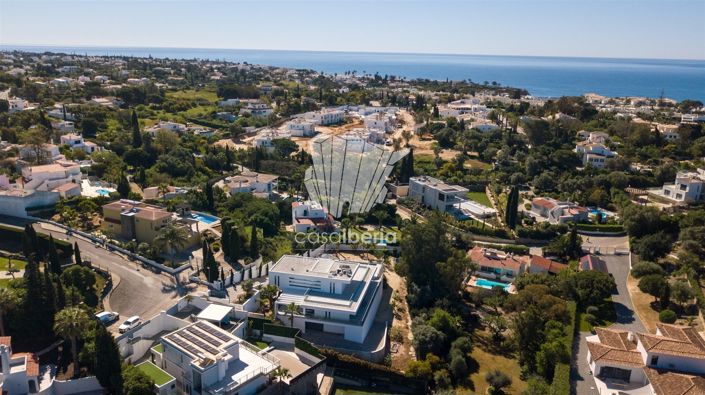 Image No.7-5 Bed House for sale