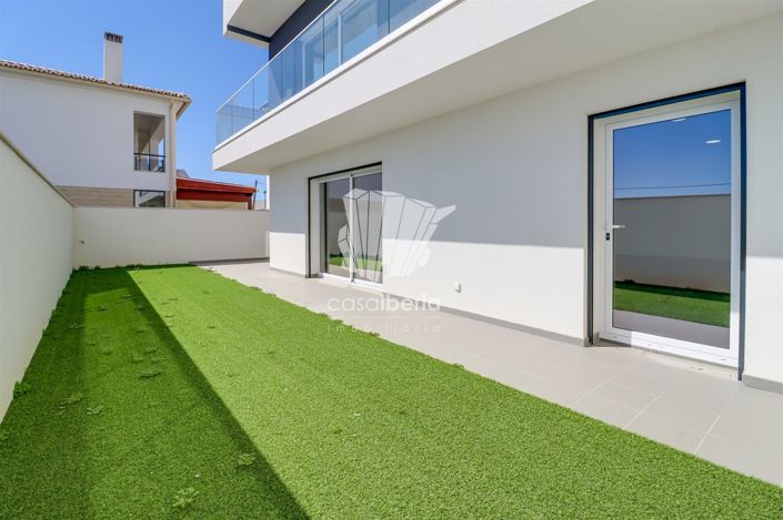 Image No.30-4 Bed House for sale