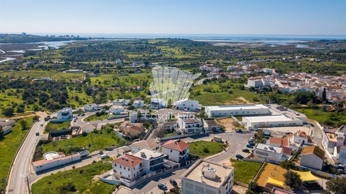 Image No.39-4 Bed House for sale