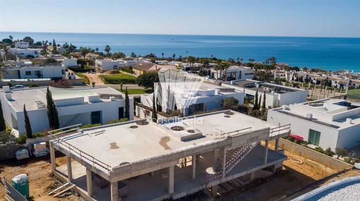 Image No.13-3 Bed House for sale