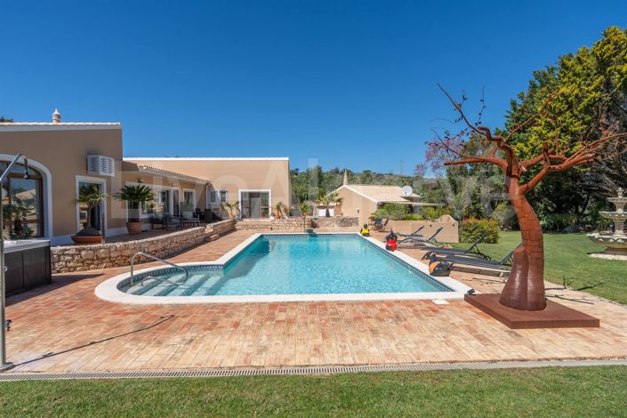 Image No.23-4 Bed House for sale