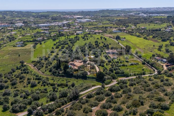 Image No.58-4 Bed House for sale