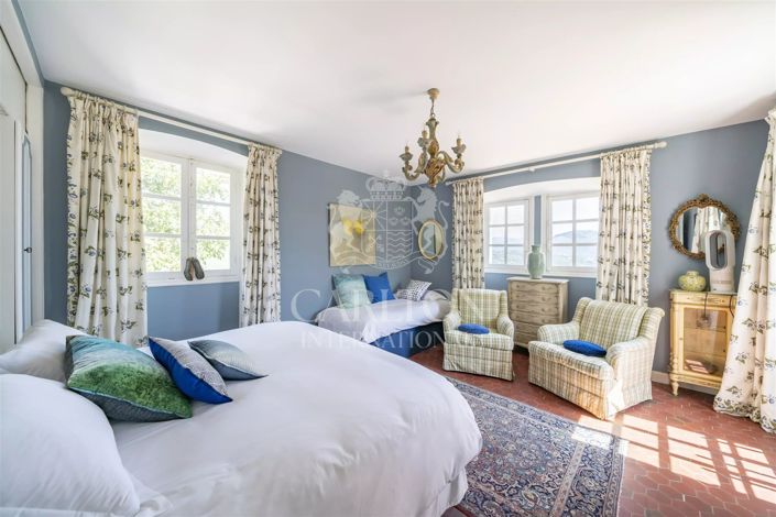 Image No.29-11 Bed House for sale