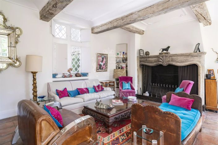 Image No.36-11 Bed House for sale