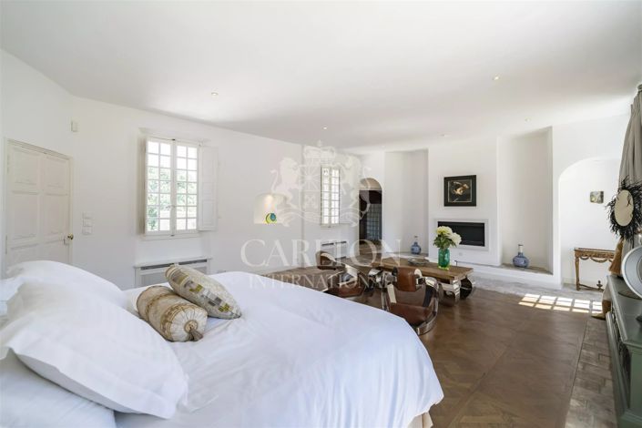 Image No.55-11 Bed House for sale