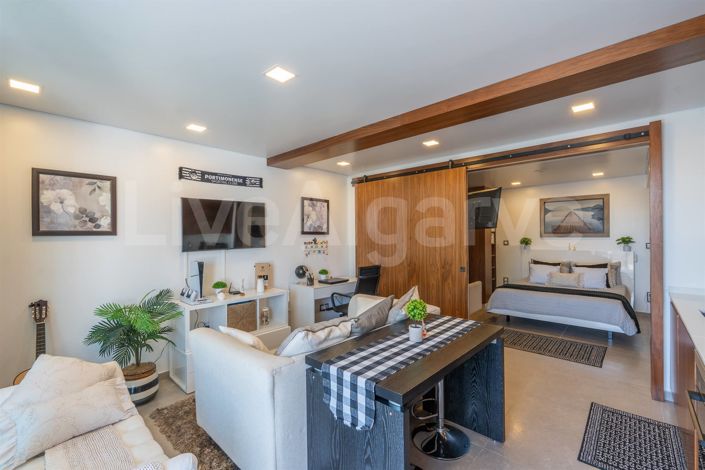 Image No.33-5 Bed House for sale