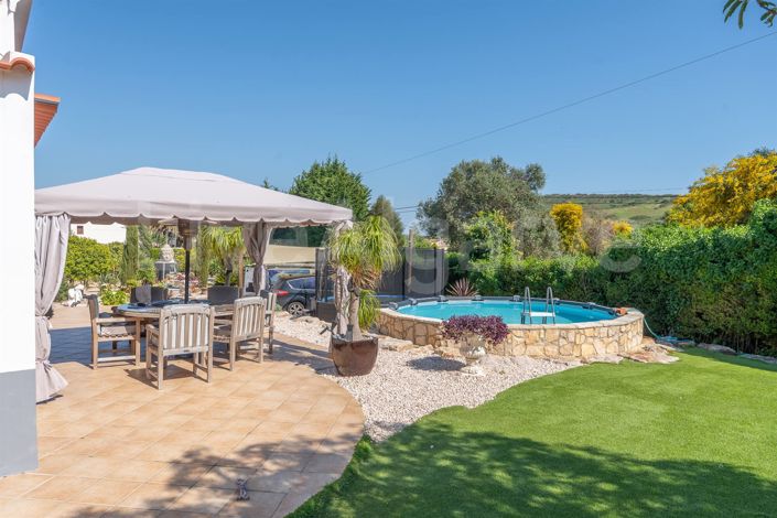 Image No.11-4 Bed House for sale