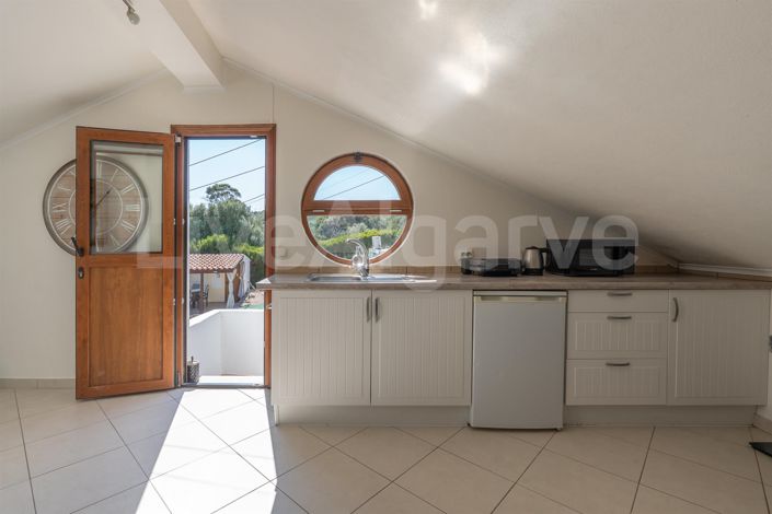 Image No.29-4 Bed House for sale