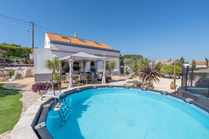 Image No.3-4 Bed House for sale